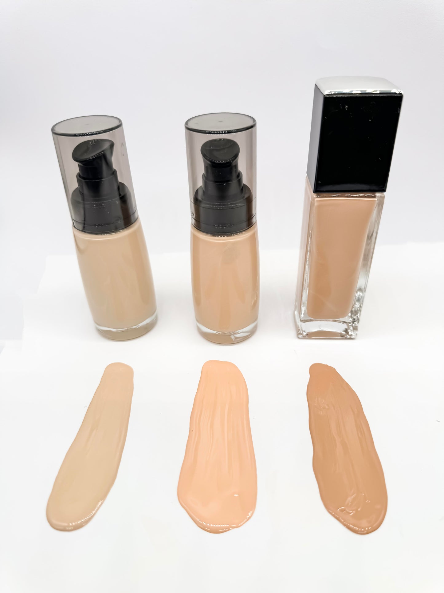 BNV Flawless Finish Foundation with 5 colors, Lightweight & Medium Coverage, Semi-Matte Finish, Light I